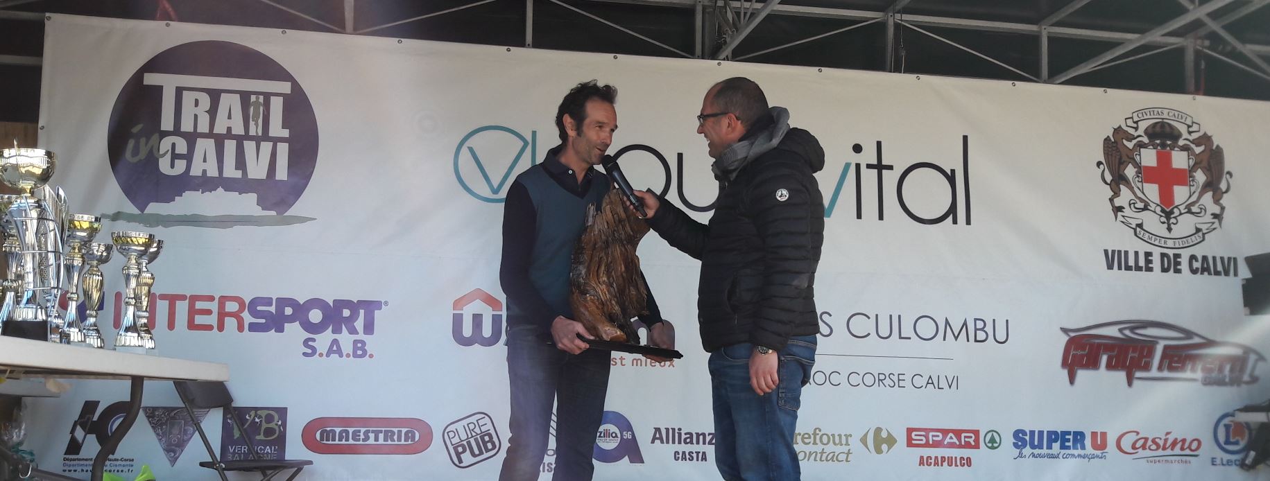 trail-in-calvi-trophee-presentation.jpg